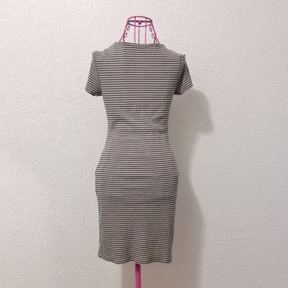 Hearts and Hips brown and tan button up striped dress size small - Picture 4 of 16